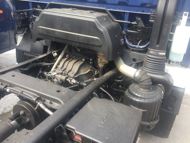 động cơ xe tải HD120sl hyundai 8 tấn