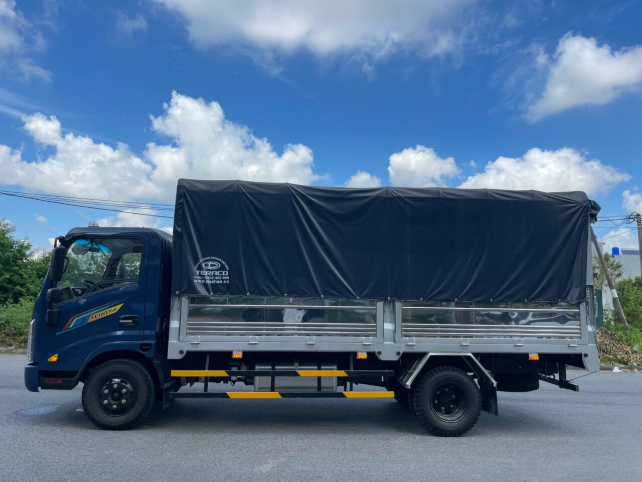 GIÁ XE TẢI TERA 350 THÙNG BẠT