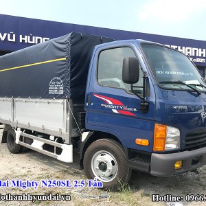 Xe Tải Hyundai New Mighty N250SL 2.5 Tấn Thùng Mui Bạt