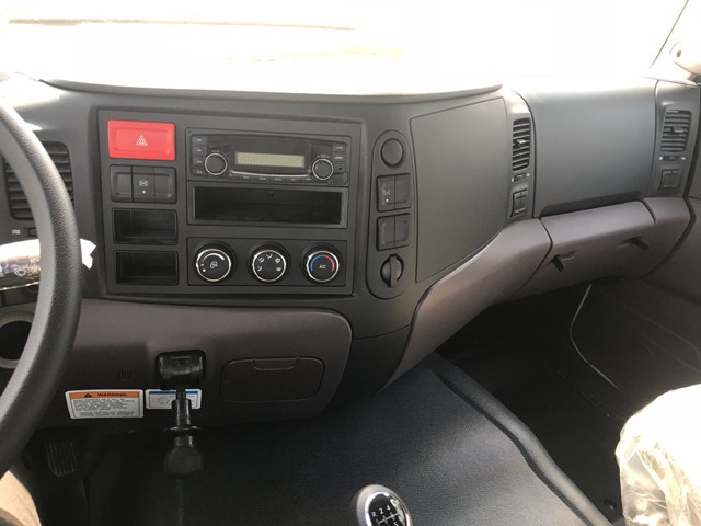 nội thất xe tải 9 tấn Daewoo Prima