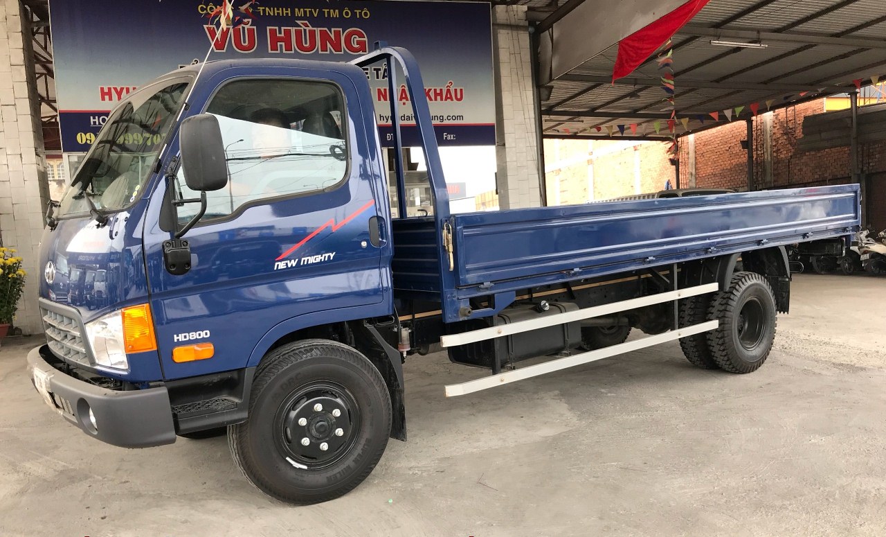 hyundai-hd800_1.jpg