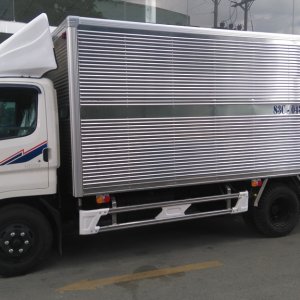 Hyundai HD99 thùng kín 6,5 tấn