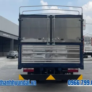 cabin tải JAC N500E5 5 tấn thùng bạt - đuôi xe