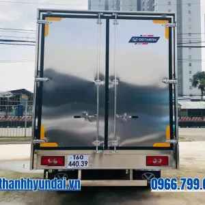 Đuôi xe tải Đô Thành IZ50M Plus thùng kín