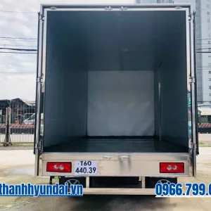 lòng thùng xe tải Đô Thành IZ50M Plus thùng kín