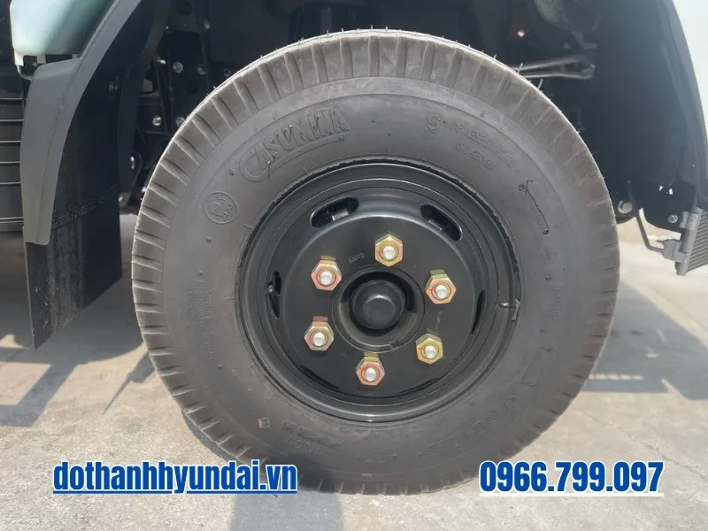 Lốp xe tải Đô Thành IZ71SL