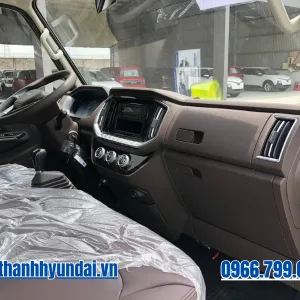 Nội thất bên phụ xe tải Dothanh IZ50S