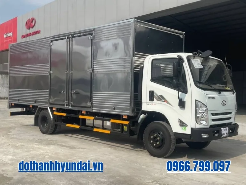 Xe tải Đô Thành IZ71SL thùng kín 6m3