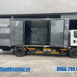 Xe tải Đô Thành IZ71SL thùng kín mở cửa hông