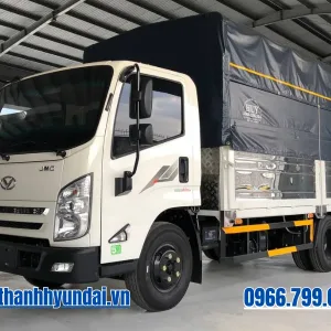 Xe tải IZ50M Plus thùng mui bạt (màu trắng)