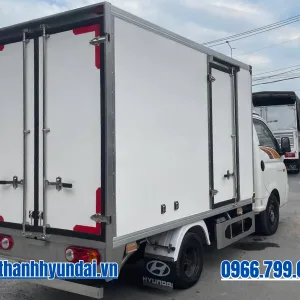 Đuôi thùng Hyundai New Porter H150 thùng composite