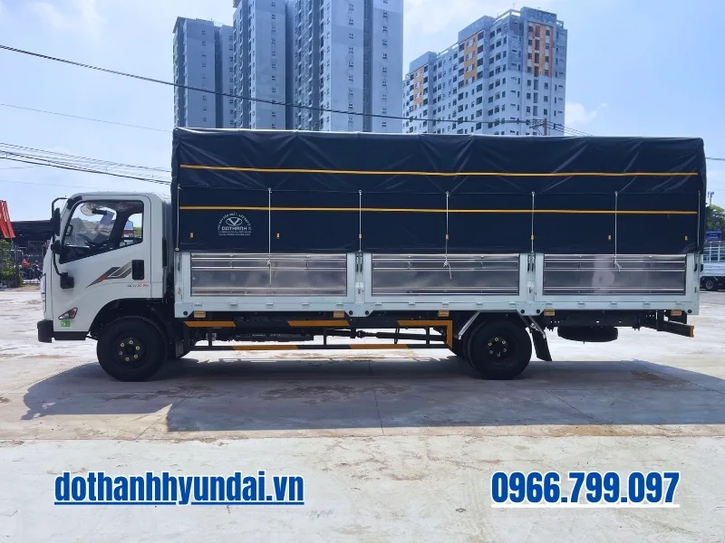 Hông xe tải Đô Thành IZ71SL Plus thùng bạt