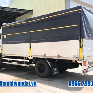 Đuôi thùng xe tải Hyundai Mighty W11S tải 6t8 thùng bạt