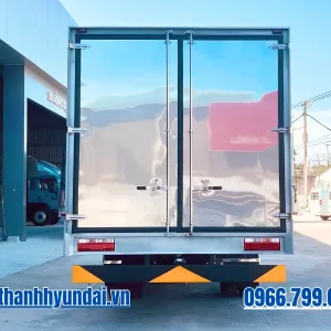 cua duoi xe tai jac n350 plus thung kin 800x600 Cửa đuôi xe tải JAC N350 Plus thùng kín