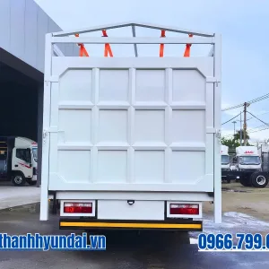 Đuôi xe tải JAC N350SL thùng mui bạt bửng nâng