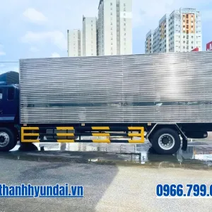 Hông xe tải JAC Dawos thùng kín dài 8m2