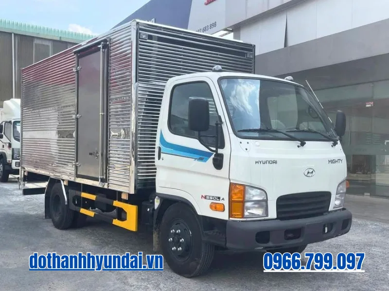 xe tai hyundai n550l thung kin Xe tải Hyundai N550L thùng kín
