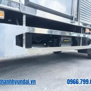 Cảng hông xe tải Hyundai N550L A thùng kín