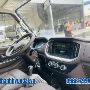 Nội thất xe tải Đô Thành IZ62M thùng mui bạt bên ghế phụ